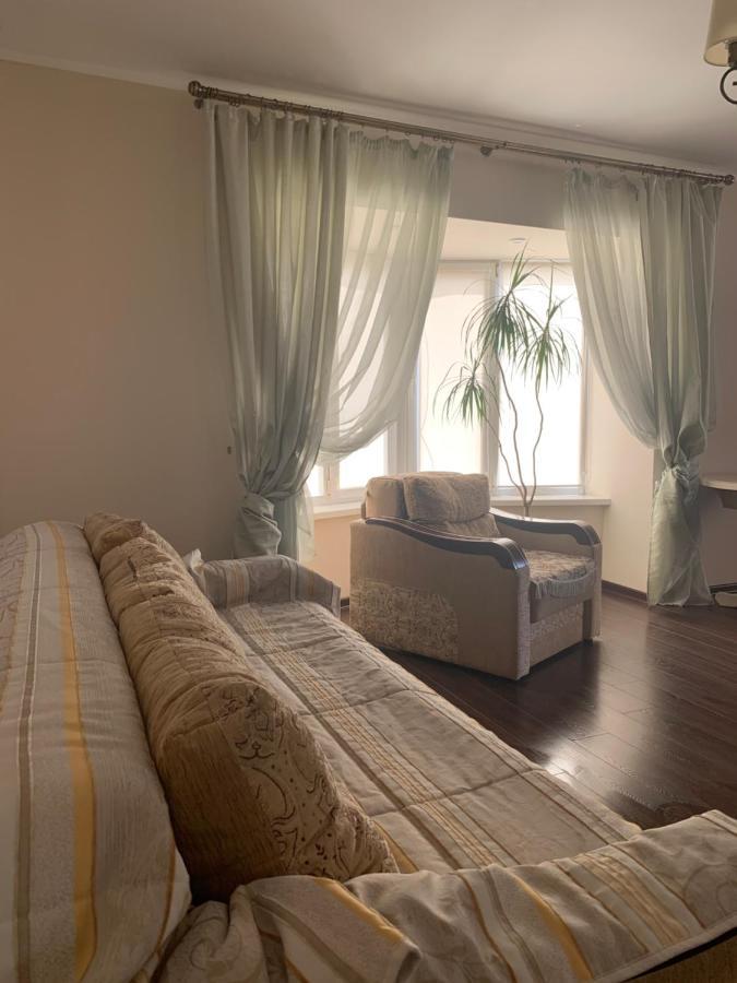 Great Apartment In The City Centre Ivano-Frankivsk Buitenkant foto