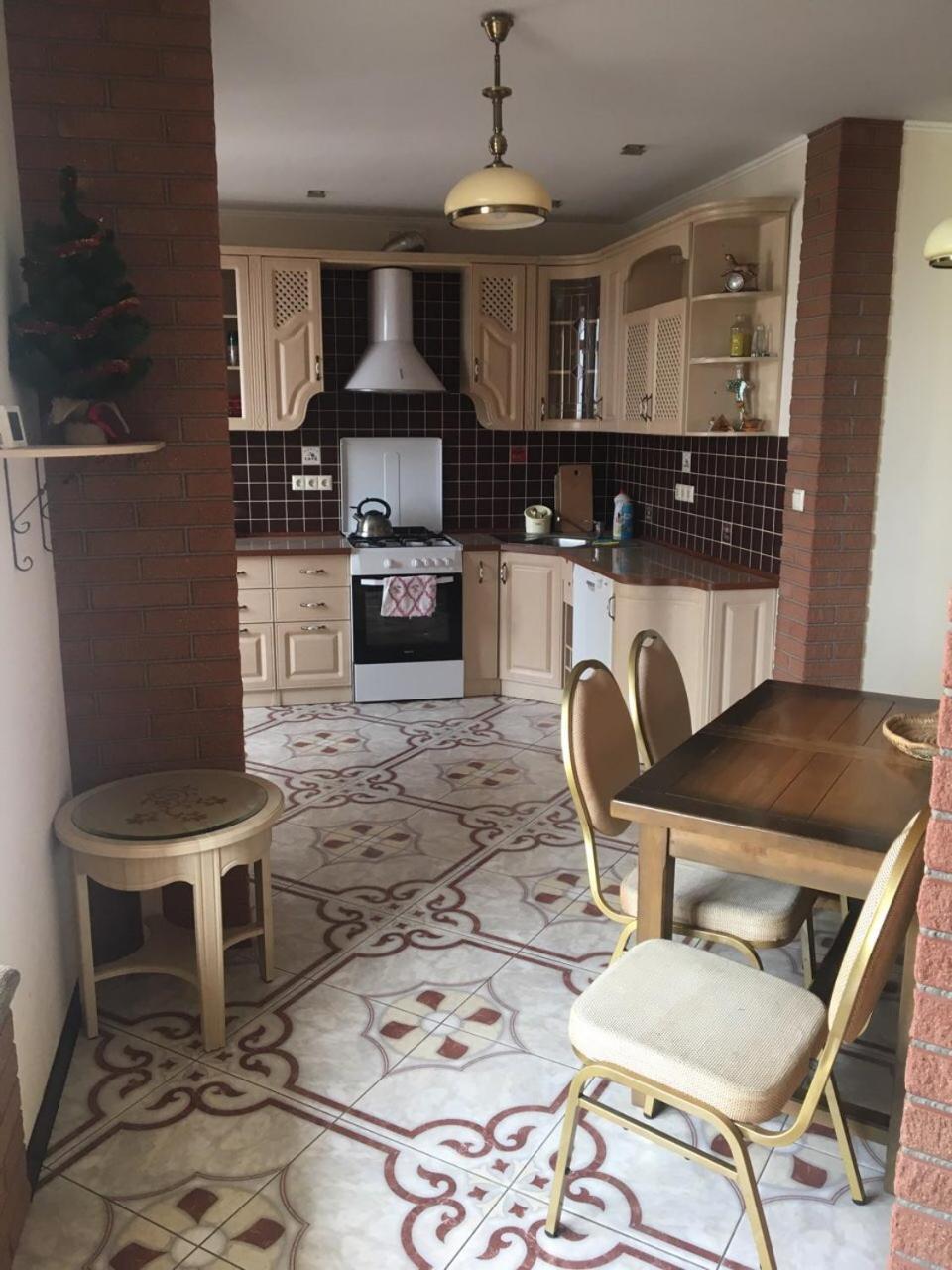 Great Apartment In The City Centre Ivano-Frankivsk Buitenkant foto
